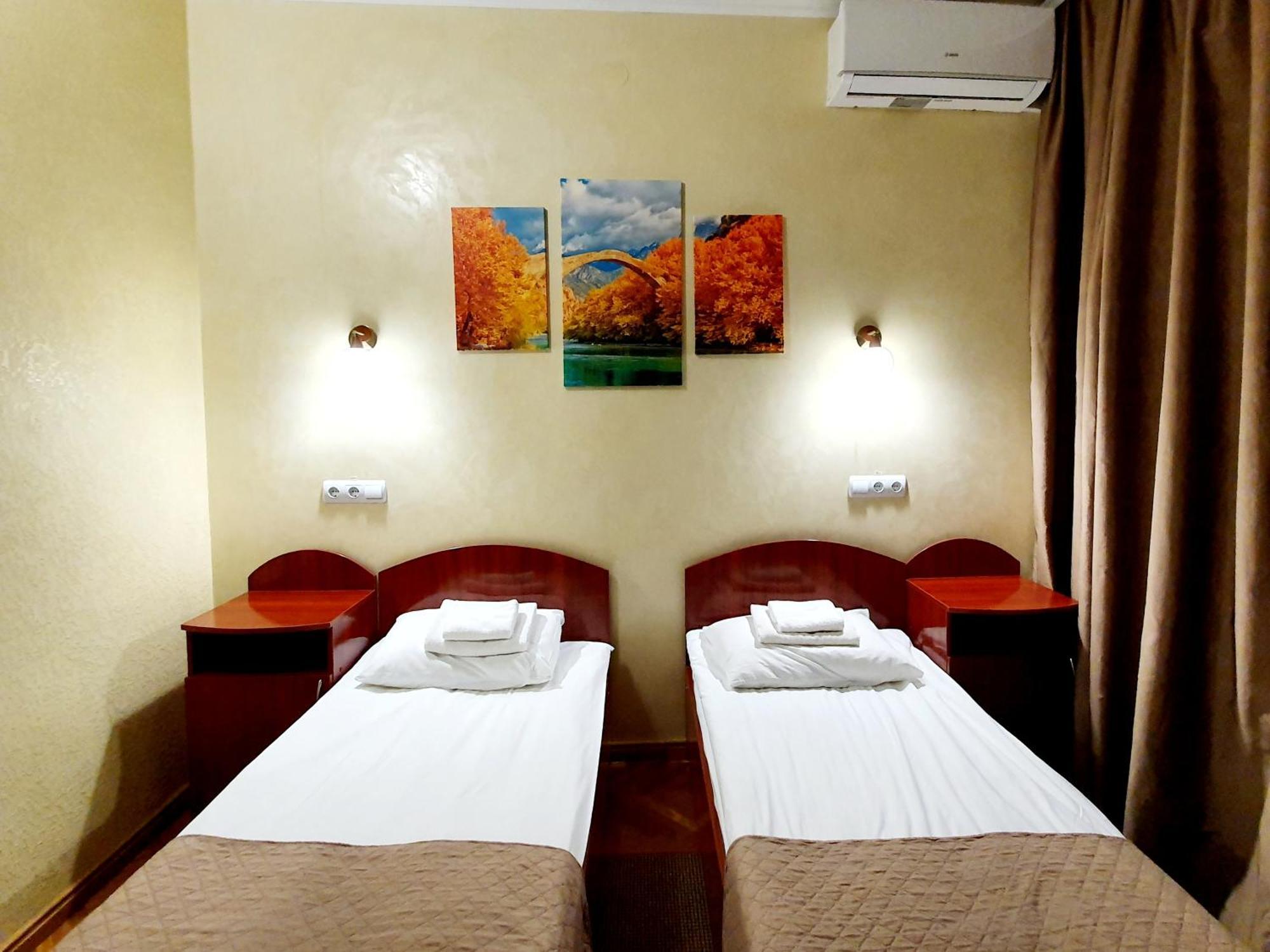 Hotel Sluch Starokostyantyniv Room photo